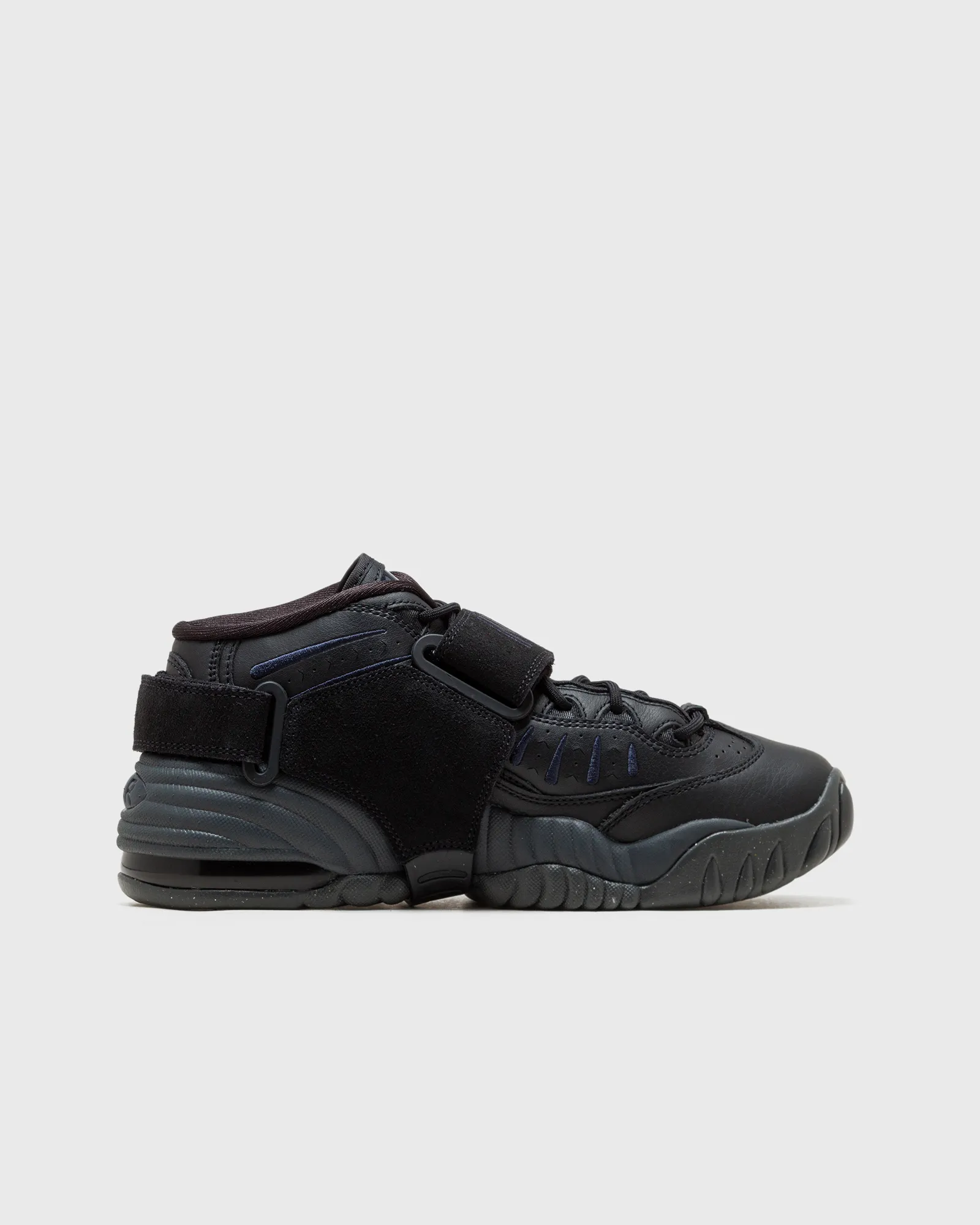 Nike Wmns Nike Air Adjust Force