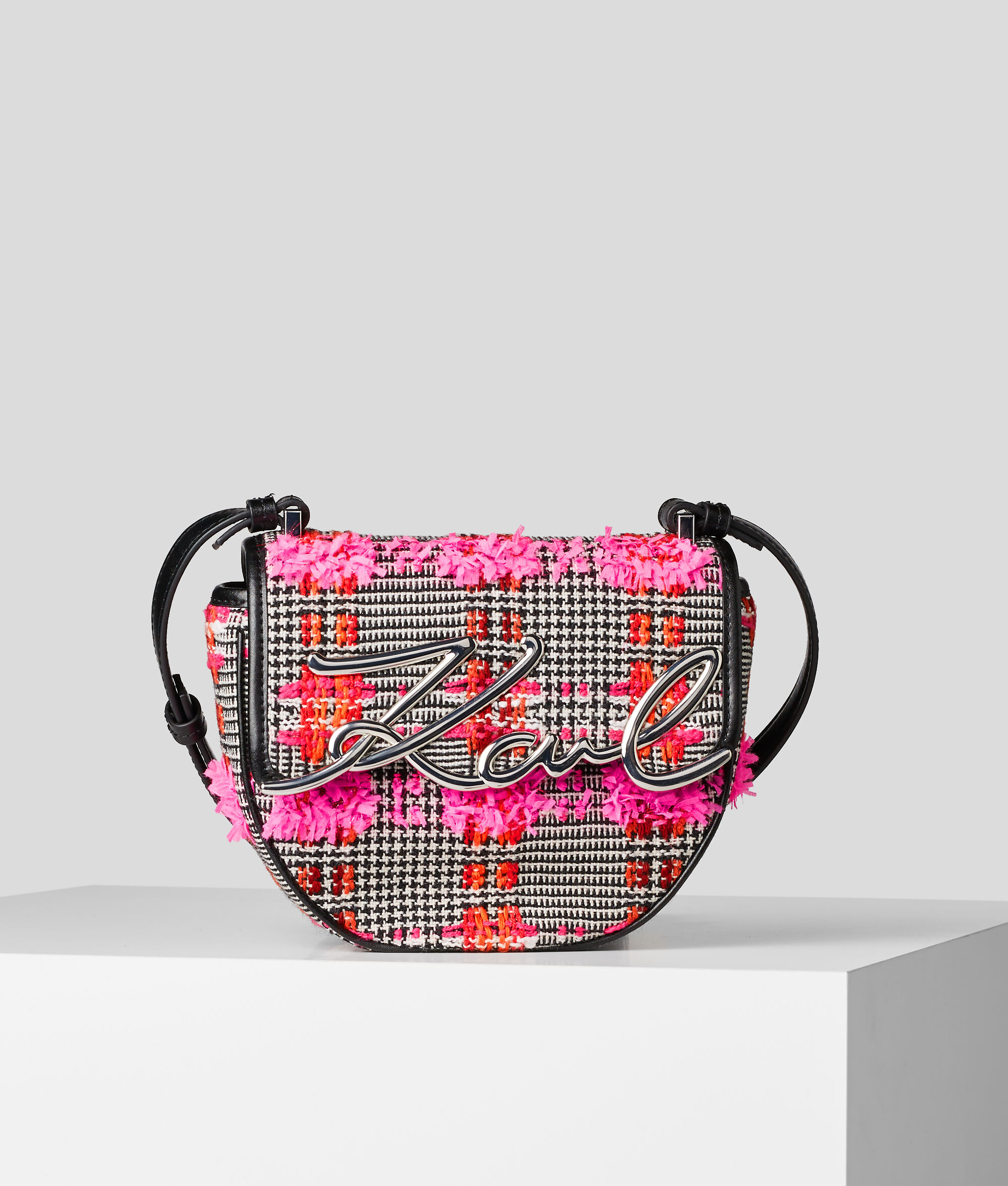 PETIT SAC SELLE EN BOUCLÉ K/SIGNATURE