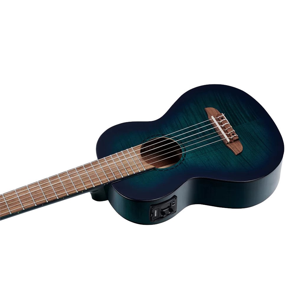 Ortega Mini/Travel Series RGLE18BLF Faded Blue elektrisch-akoestische guitalele met gigbag
