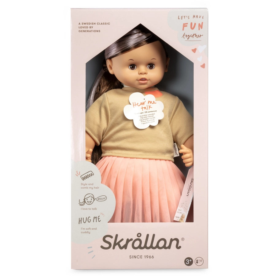 SKRÅLLAN DOLL DARK HAIR 45 CM