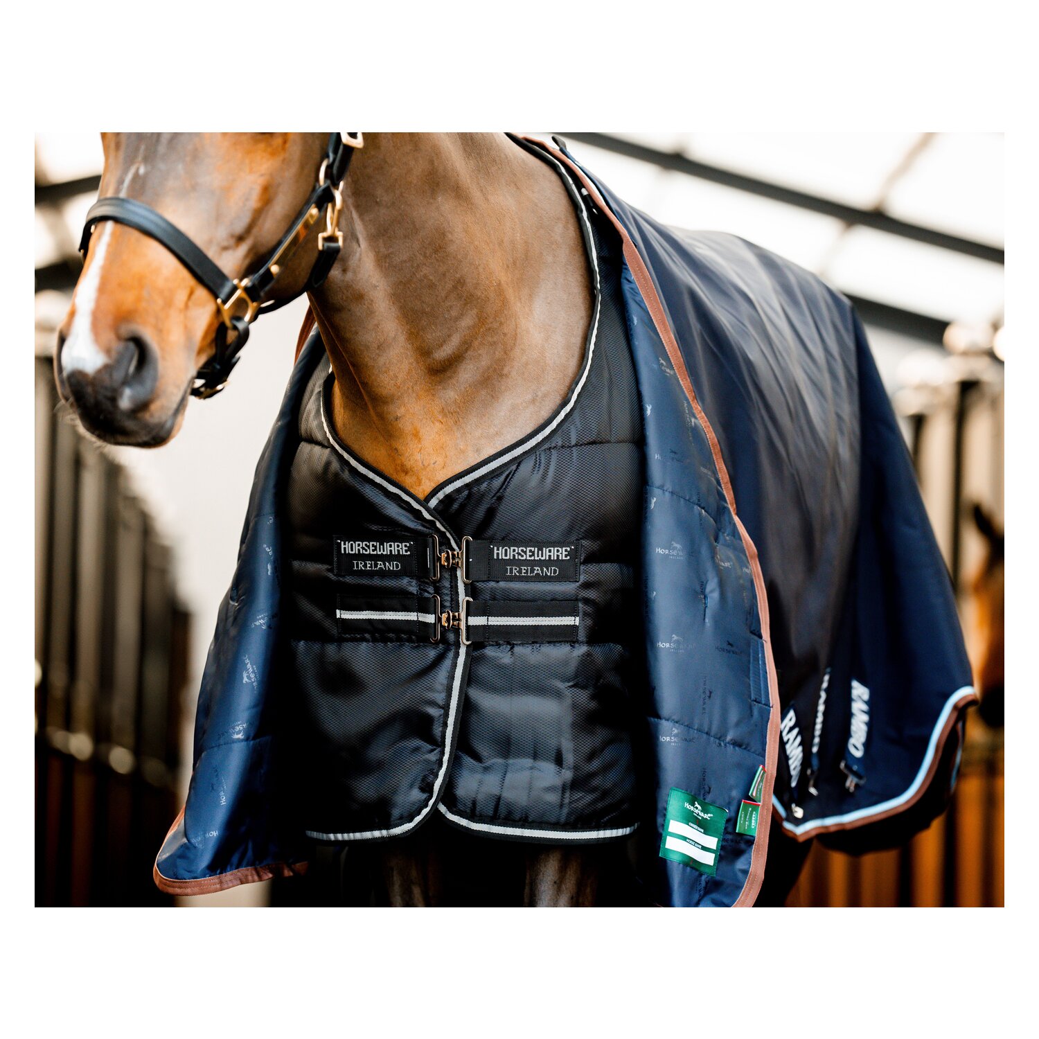 HORSEWARE Stalldecke Easy-Layer Stable 100g  - black / black&silver