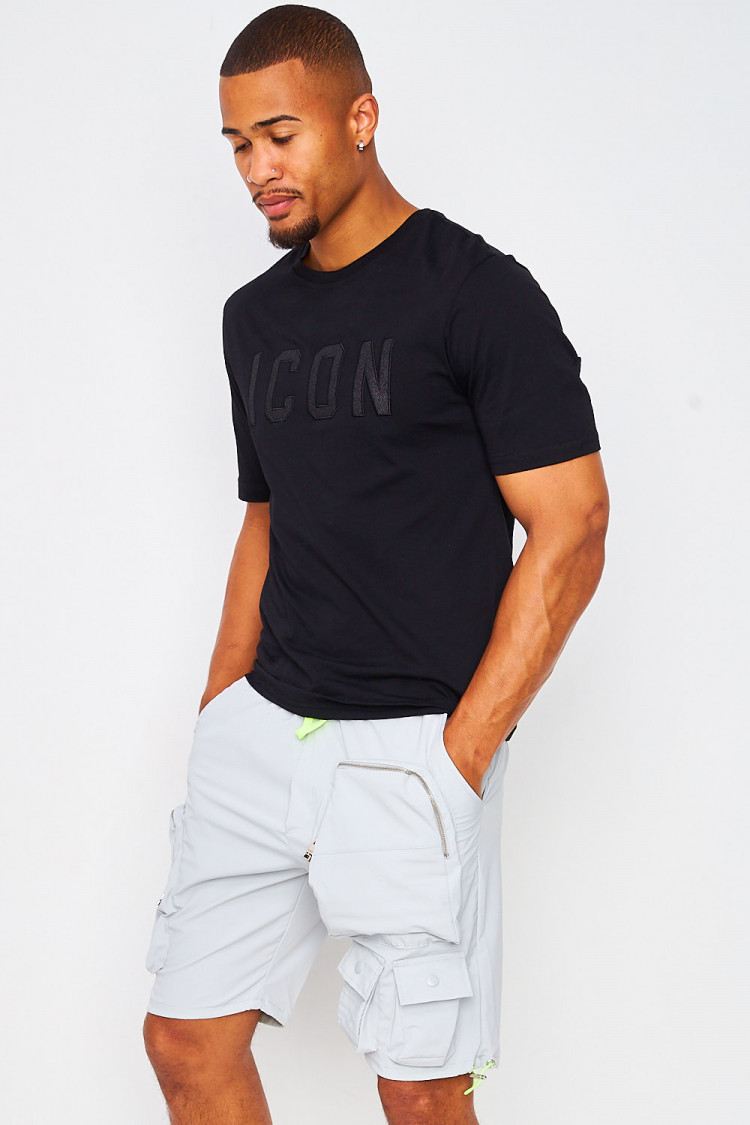 Short gris multipoches détails jaunes