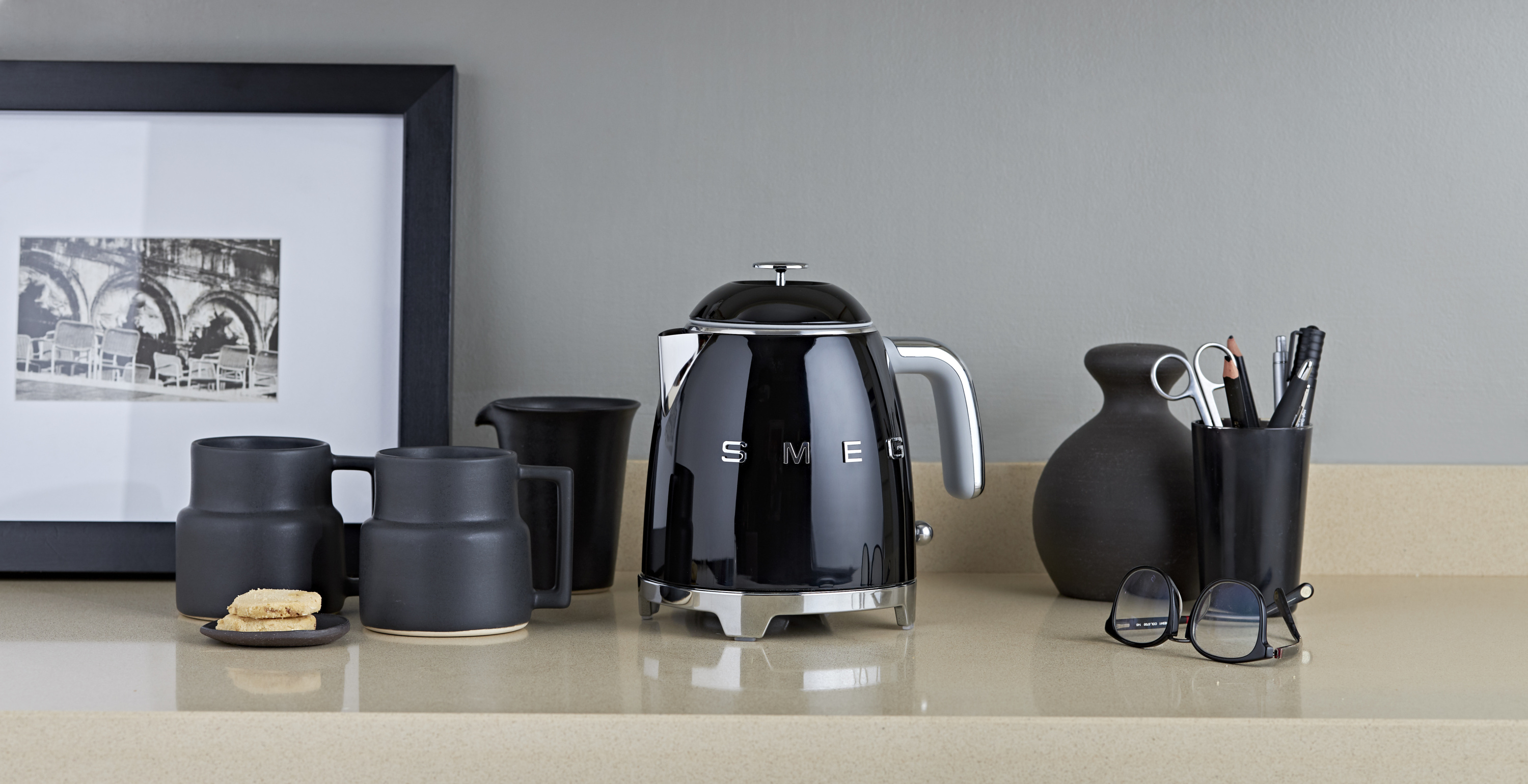 Mini-Wasserkocher smeg