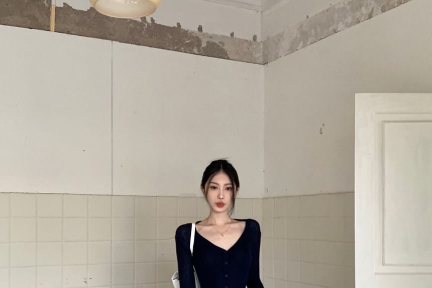 Metonymph - V-hals effen cropped vest / hoge taille asymmetrische hotpants