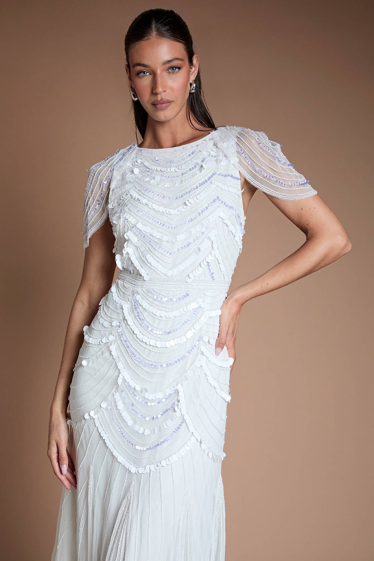 Coast Robe De Mariée Ornée Avec Épaules Cape