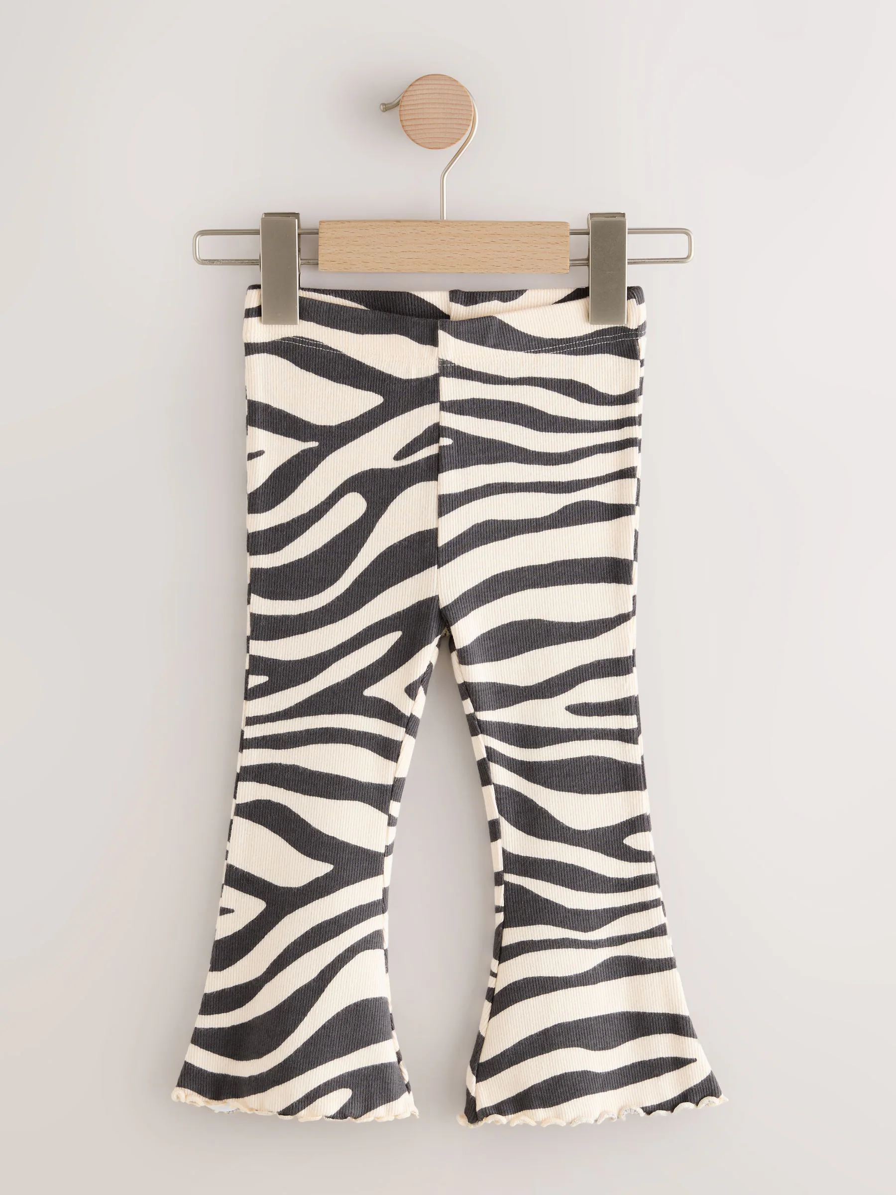 Zwart/wit - Geribbelde flare legging (3 mnd-7 jr)