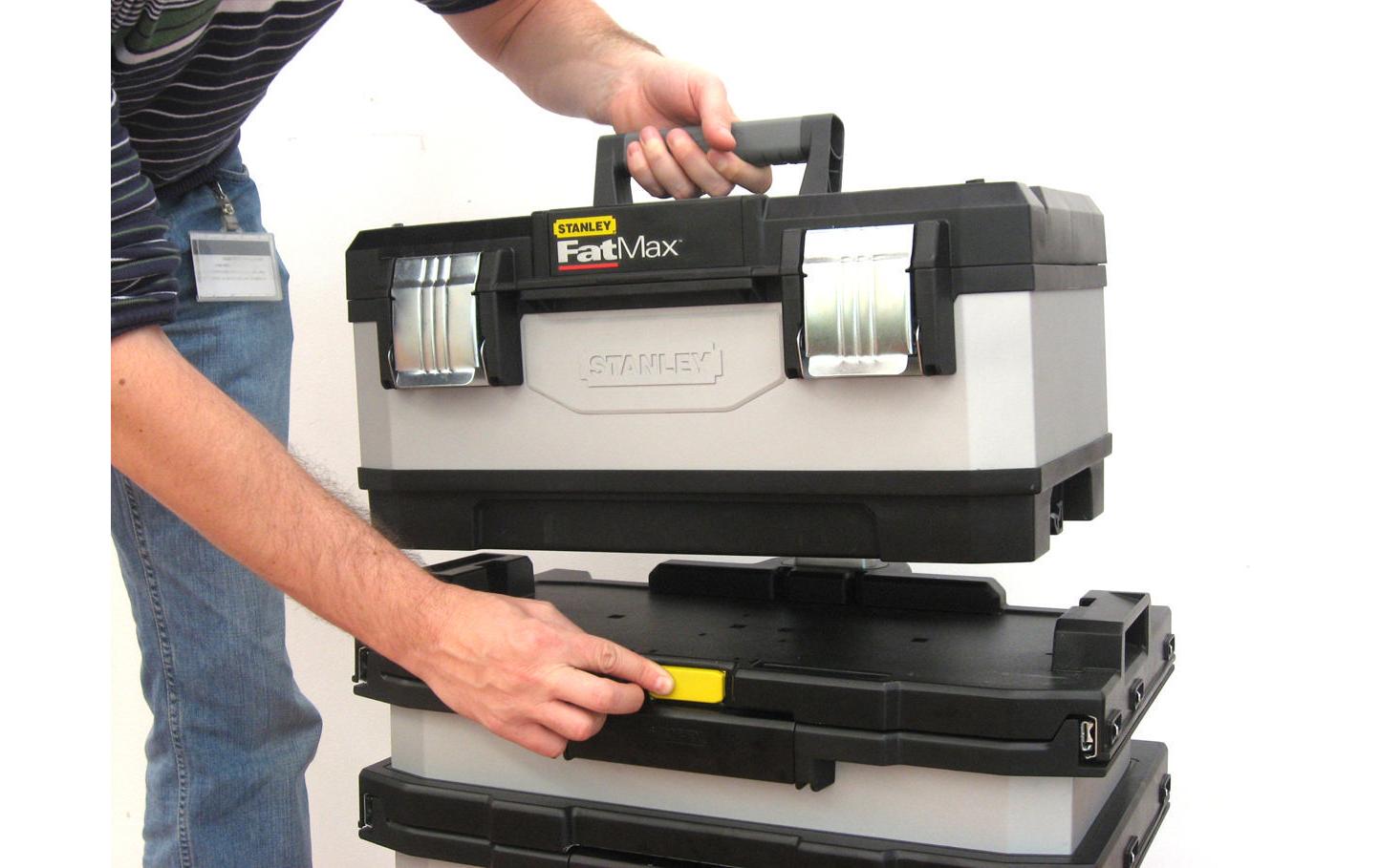 Werkzeugbox Fatmax mit Rollen<br>Rollende Werkstatt aus Metall-Kunststoff mit zwei Schubladen, einem grossen Staufach und einer abnehmbaren, 30cm hohen Werkzeugbox
