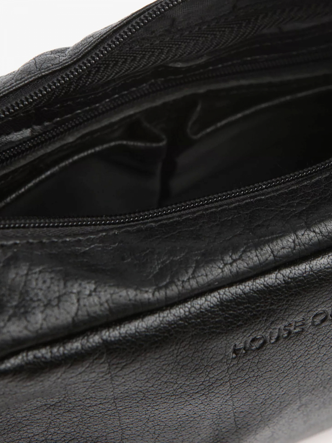 House of Sajaco Black Toilet bag Skinn