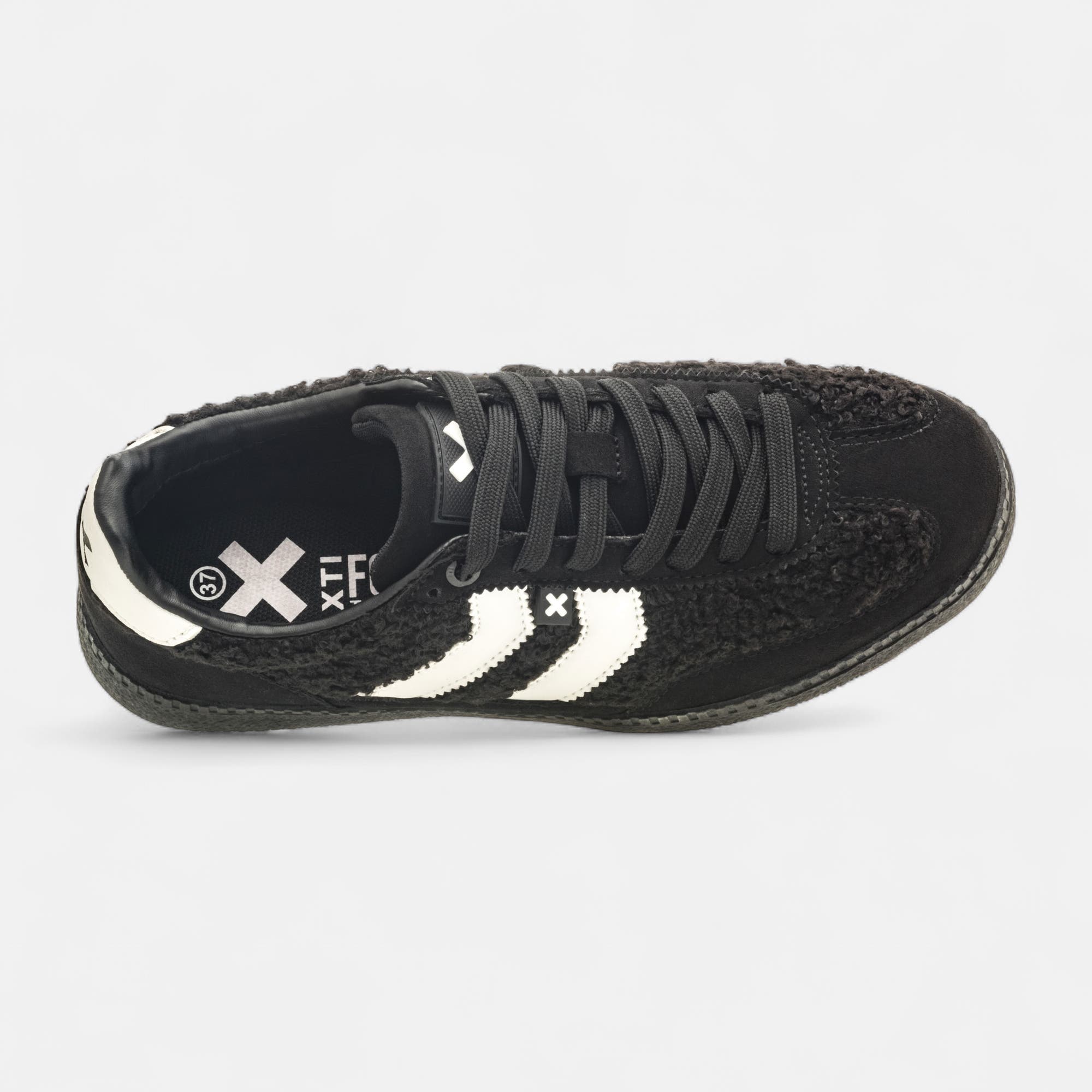Baskets basses Femme noir