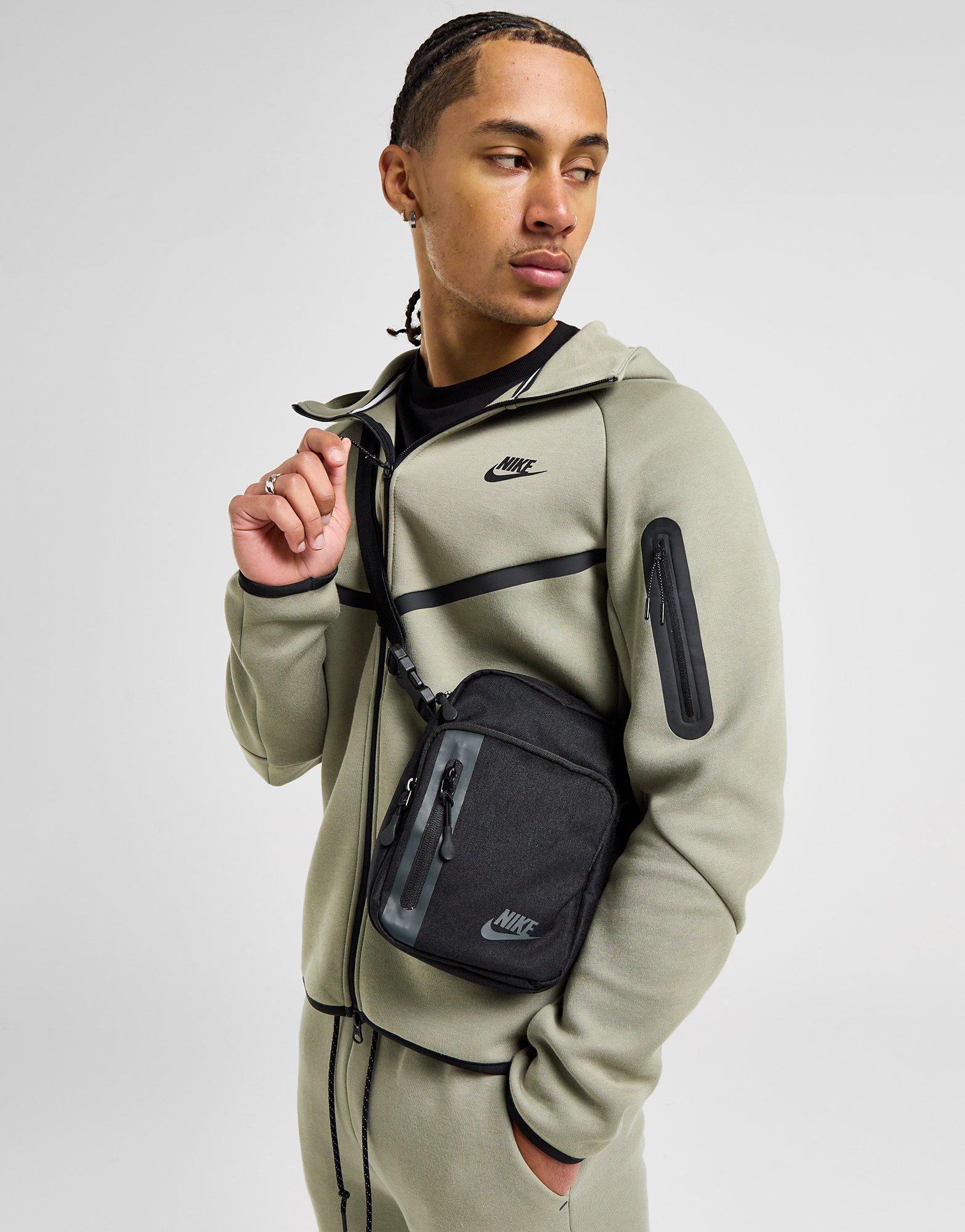 Nike Tech Fleece Full Zip Hoodie