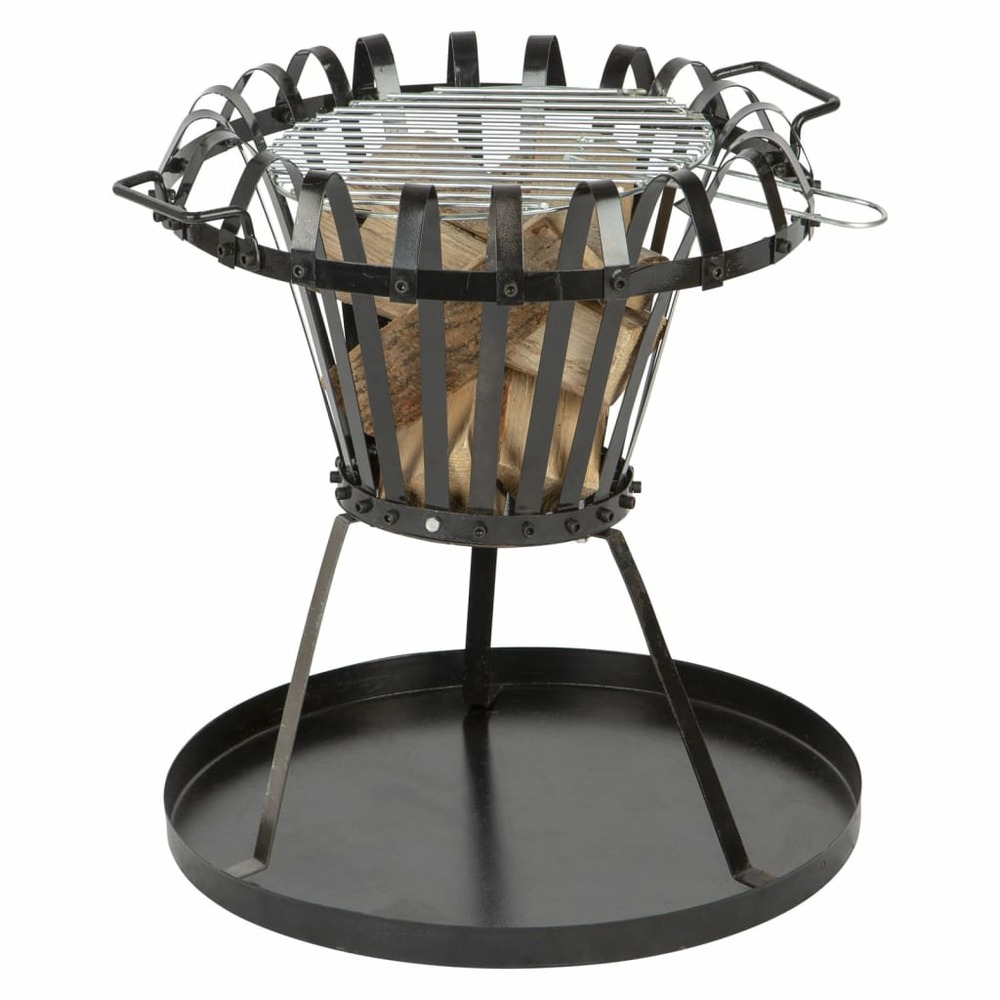 Foyer avec barbecue noir