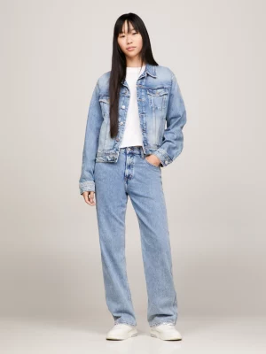 Calça jeans Betsy de cintura média, pernas largas e lavagem desbotada.