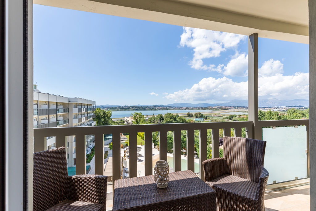 Ariti Grand Hotel Corfu Logies en ontbijt - Hotel