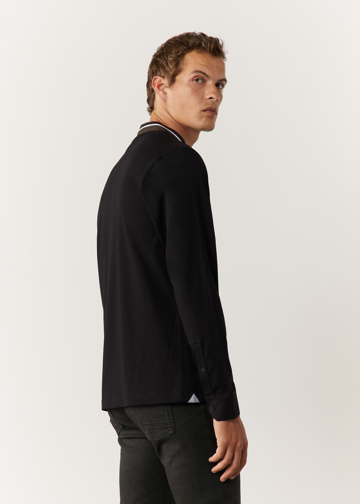 Polo manches longues Slim en coton uni noir à col officier