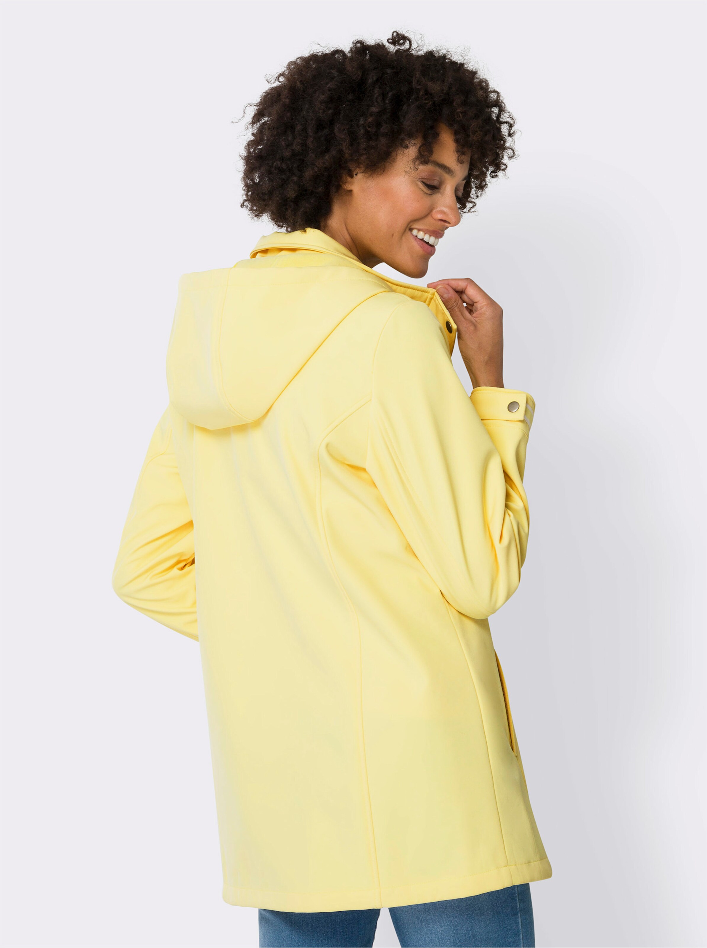 Softshelljacke mit Druckknopfleiste