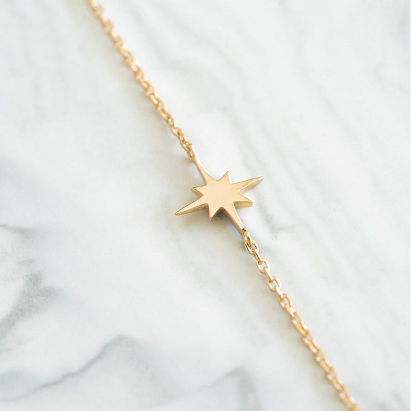 Bracelet Fin Plaqué Or Tendance Petite Etoile