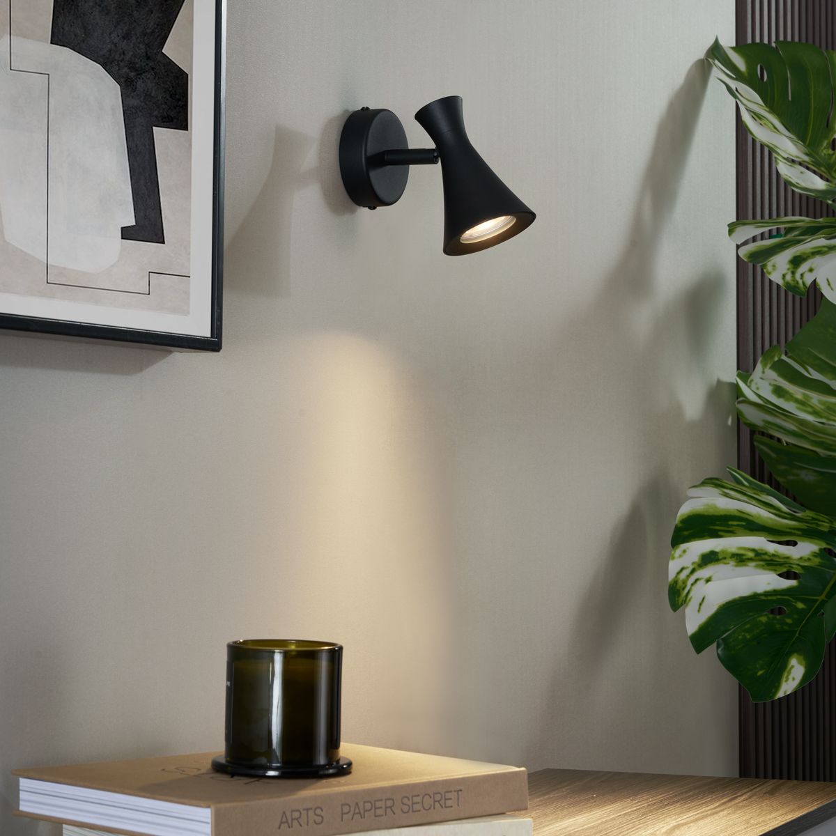 Moderne spot zwart draai- en kantelbaar - Triangle