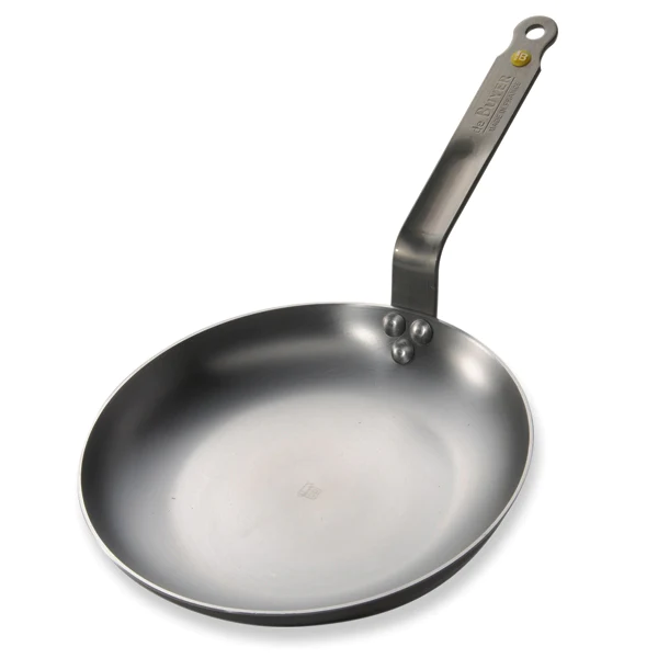 Poêle à omelette De Buyer