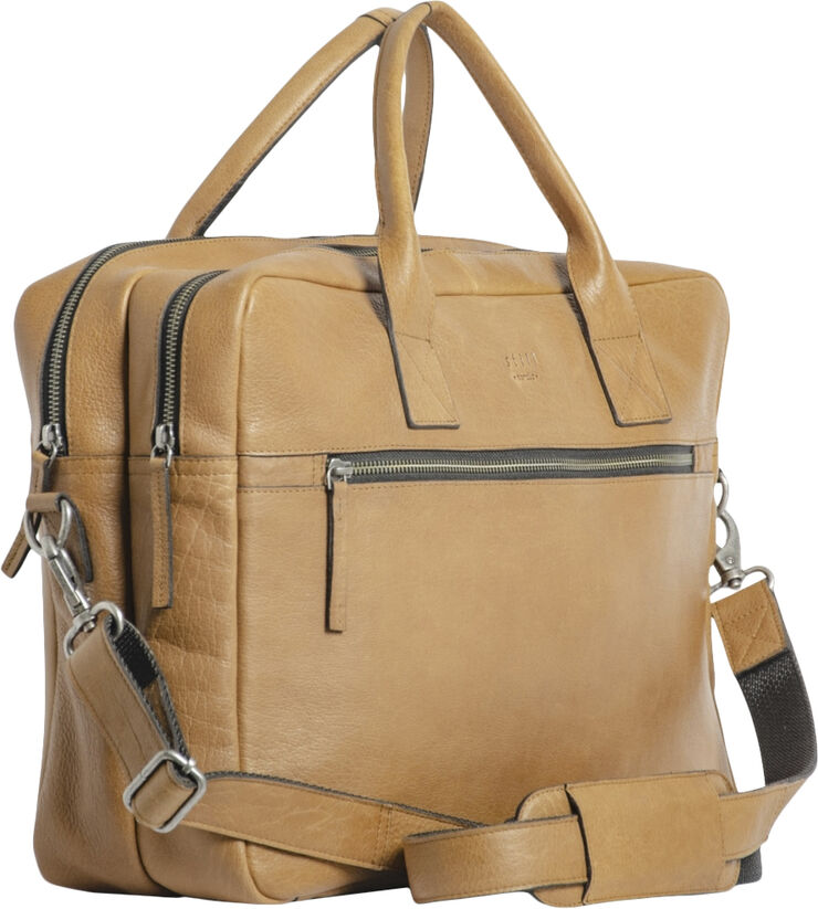 Still Nordic Clean brief 2 room 15 Light cognac