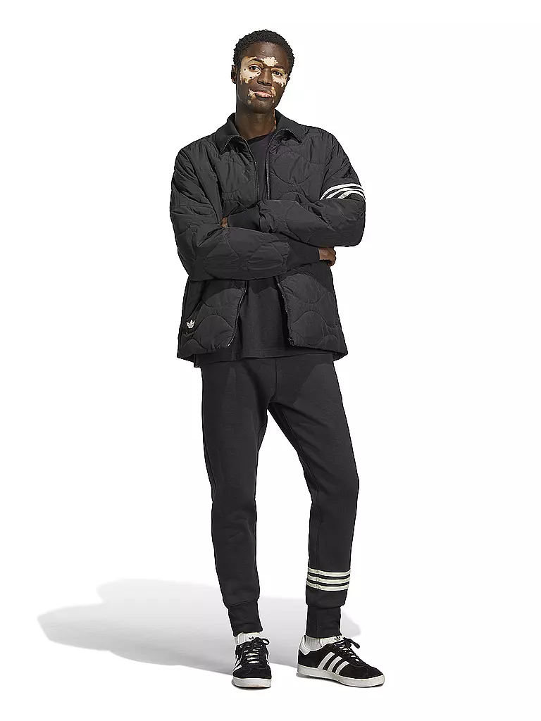 ADIDAS ORIGINALS Leichtsteppjacke  schwarz