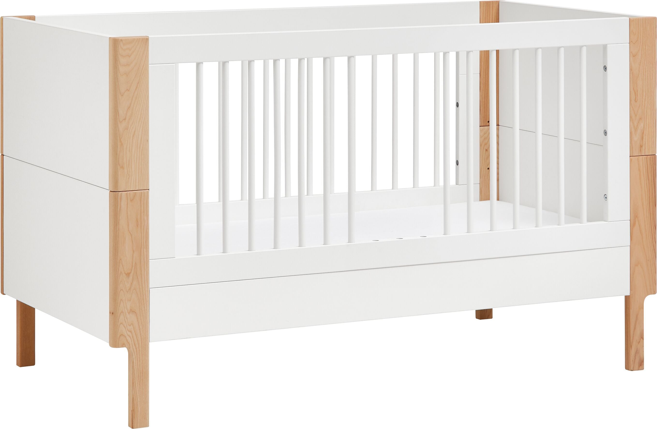 NIDO Babybett - Weiss lackiert / B: 145.6 cm x T: 75.6 cm x H: 88.0 cm
