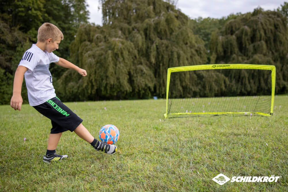 Schildkröt Funsports - Tragbares Fussballtor XL