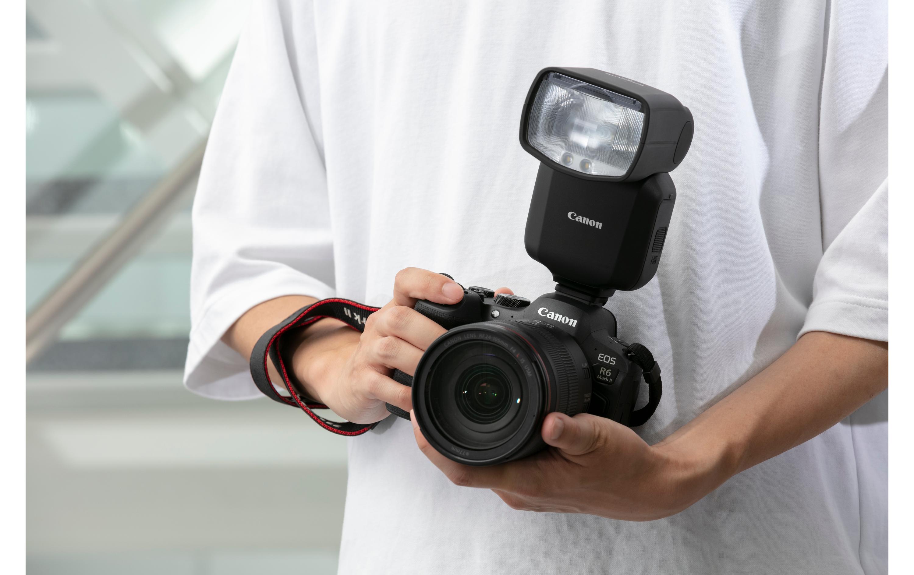 Blitzgerät Speedlite EL-5<br>Professionelles Blitzlicht mit entsprechender Leistung