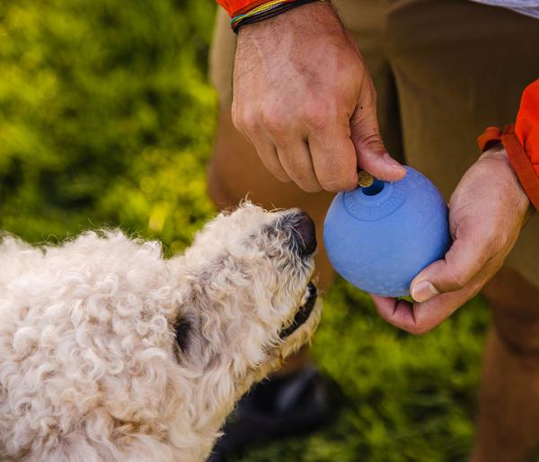 RUFFWEAR® Gummi-Wurfspielzeug Huckama™