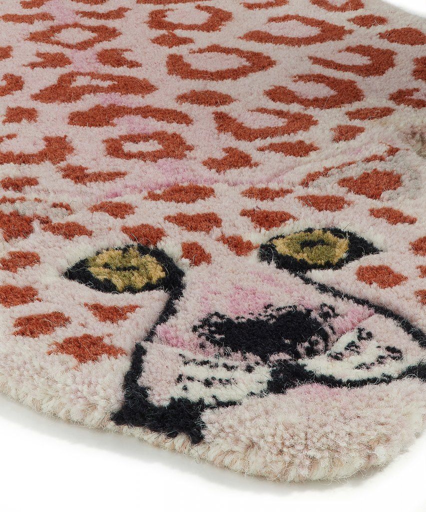 Petit tapis léopard rose Doing Goods