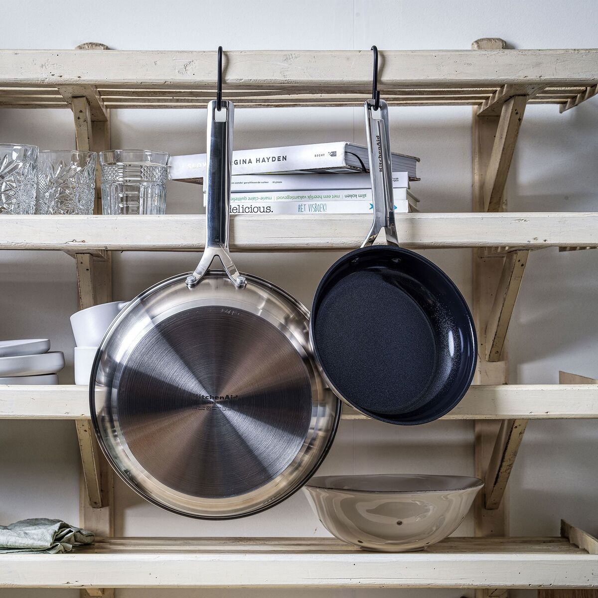 Sett med stekepanner 20 cm + 28 cm, rustfritt stål