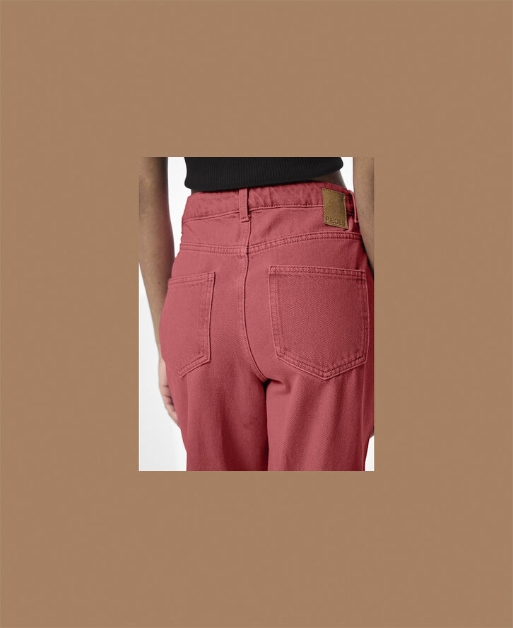 Pieces PCFRIA HW STRAIGHT DENIM PANTS D2D High risk red/washed
