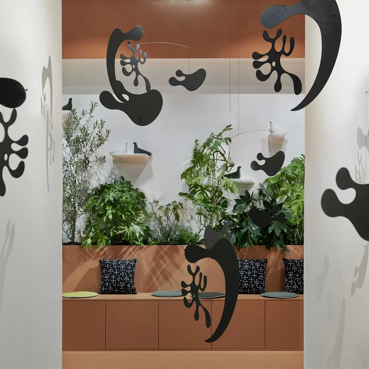 Vitra - Eames Plywood Mobile, Model AL, schwarz