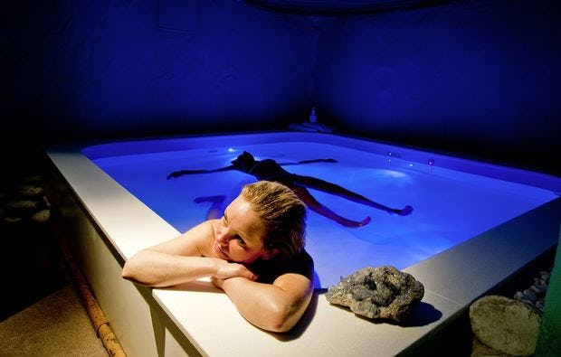 Floating für Zwei in Oberursel als Erlebnis I mydays