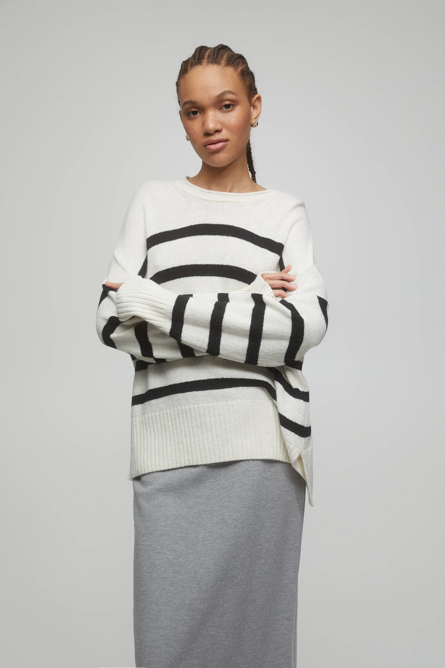 CAMISA LISTRADA OVERSIZE - PRETA