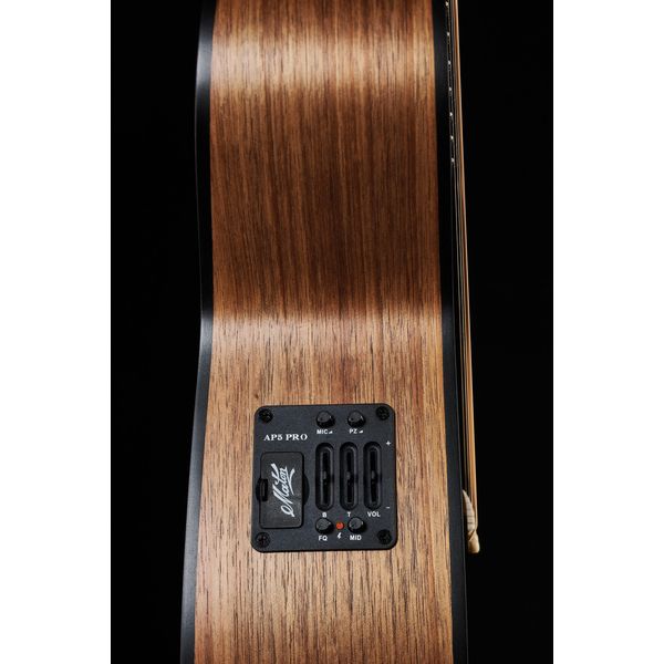 Maton SRS808C