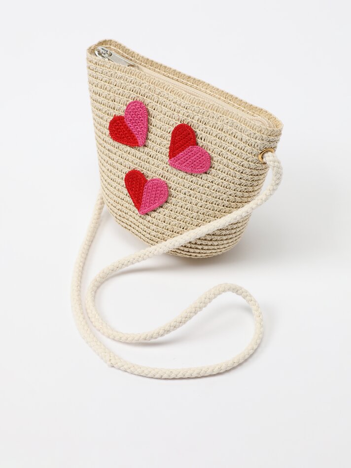 Conjunto de chapéu e bolsa de ráfia com corações - Natural