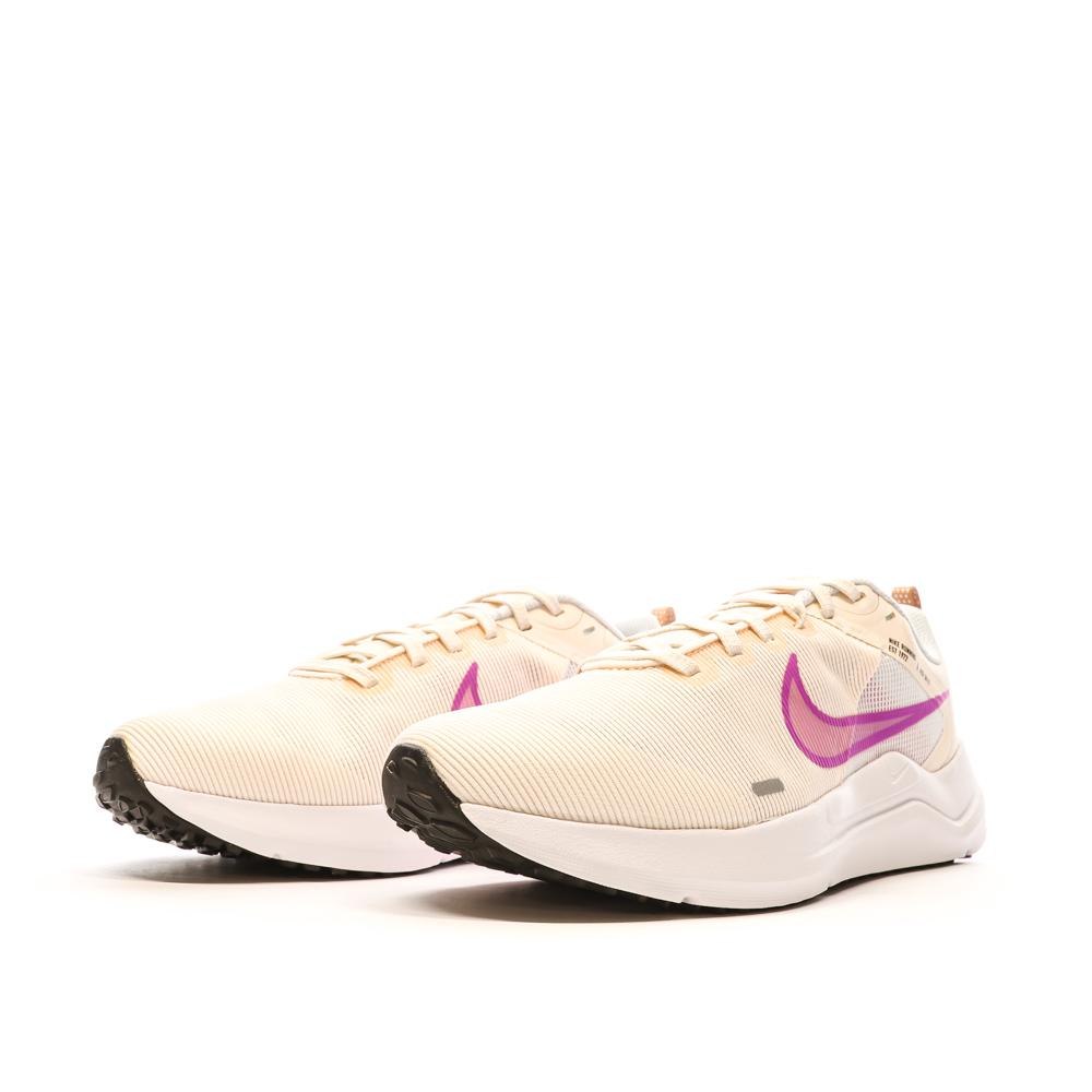 Nike Chaussures de running Beige/Rose Femme Nike Downshifter