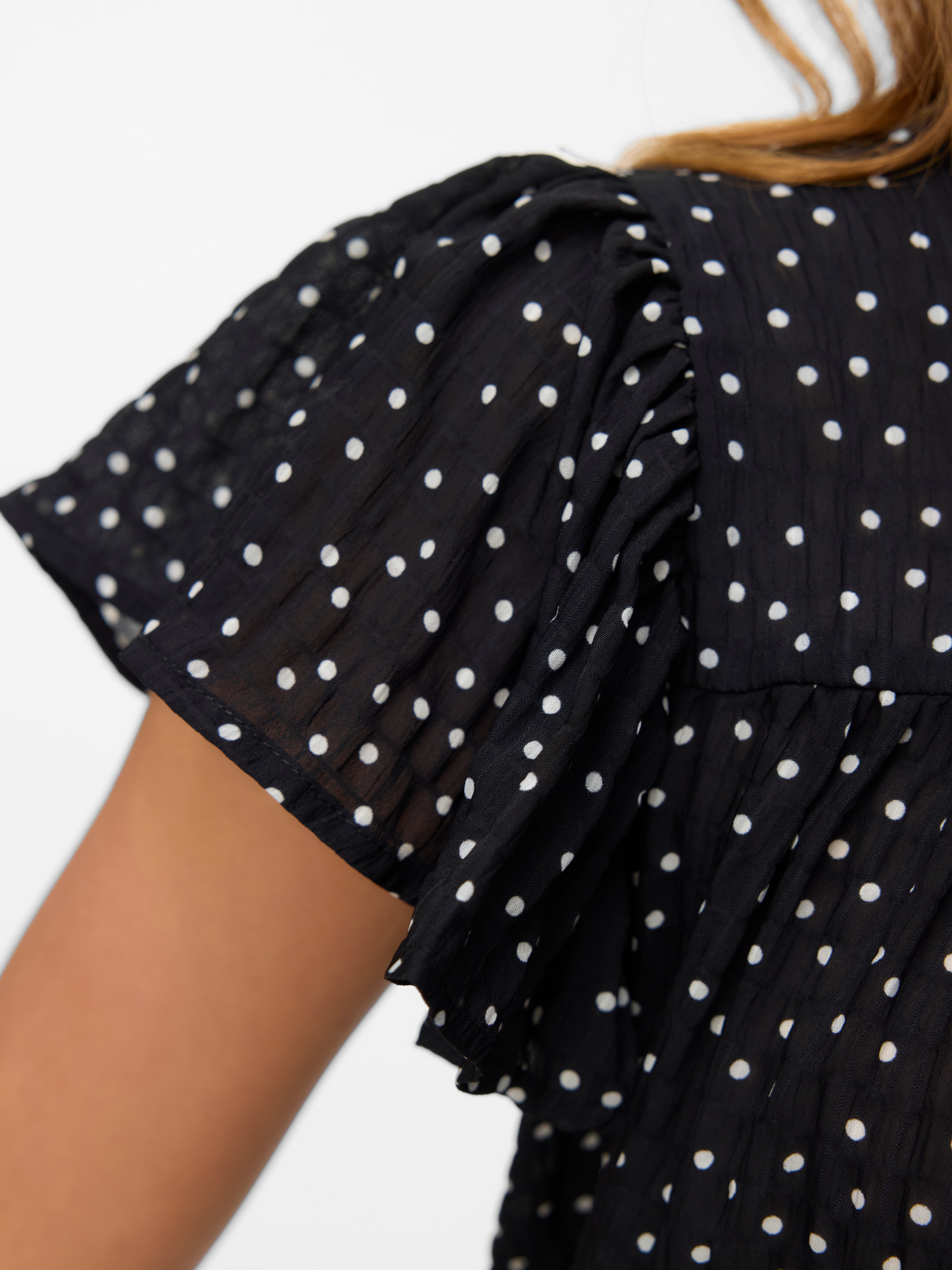 VMHAILEY Top