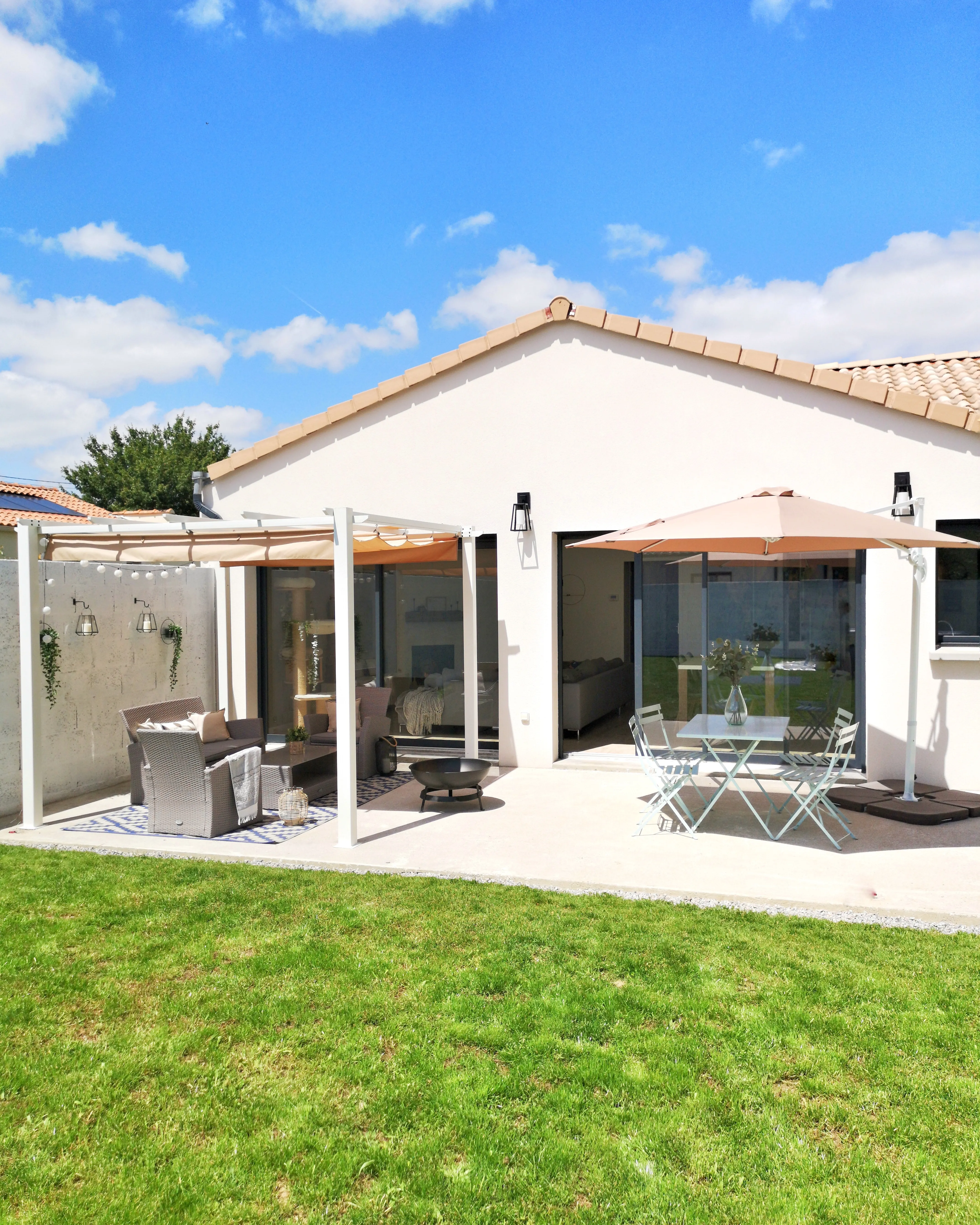 Zweefparasol 300 cm SAVONA Beige Zandbeige