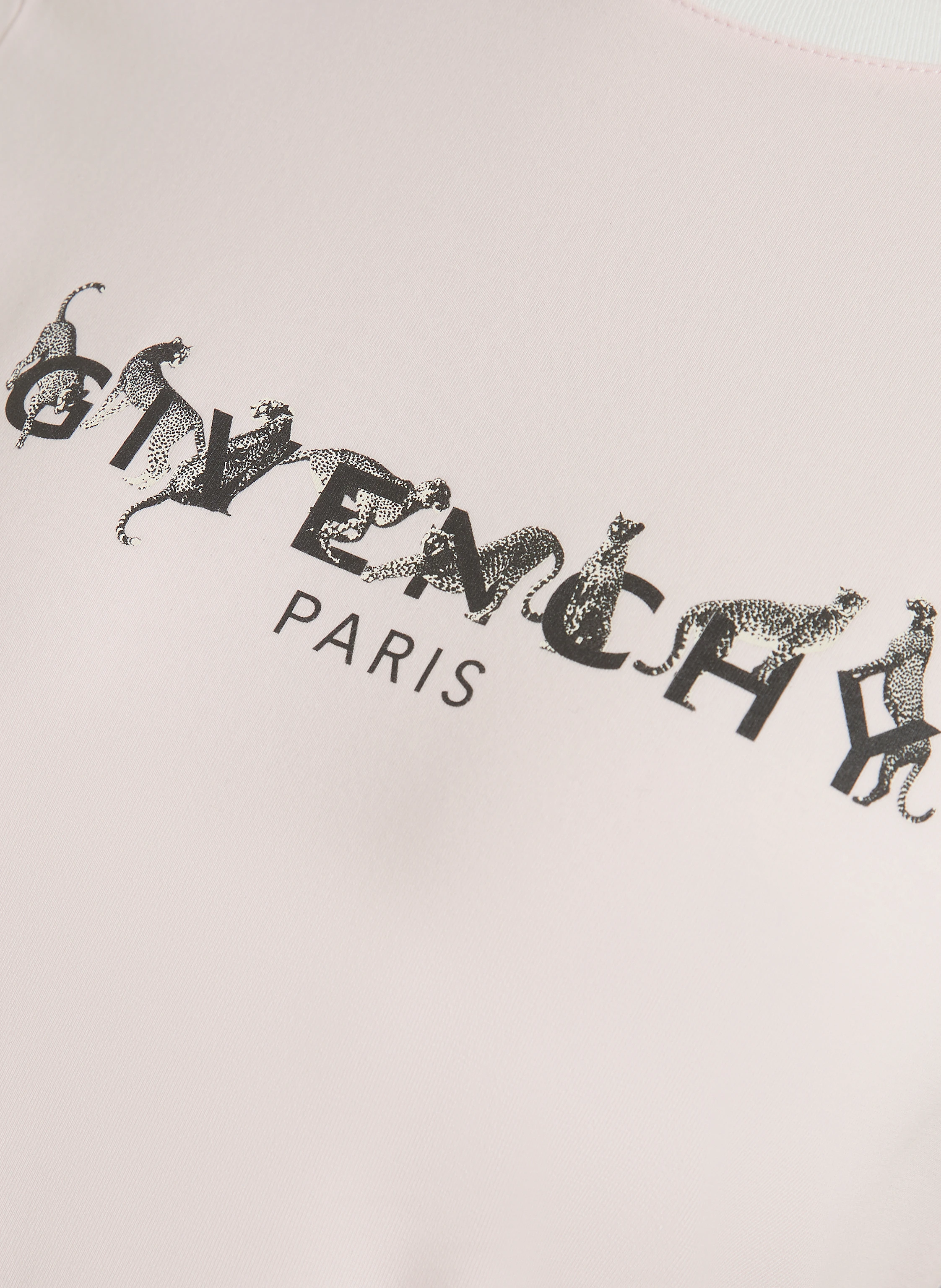 GIVENCHY T-Shirt