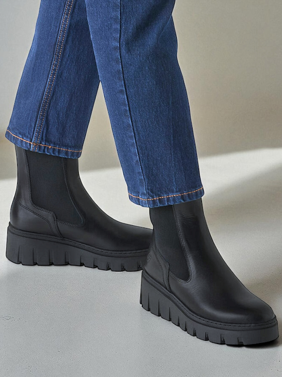 Tamaris Black Leather Wedge Chelsea