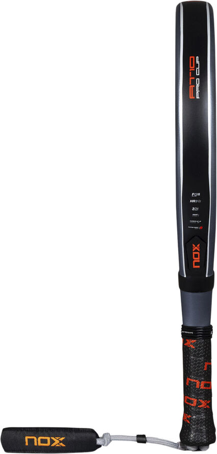 Nox Agustin Tapia 10 Pro Cup Comfort Padelbat Hvid