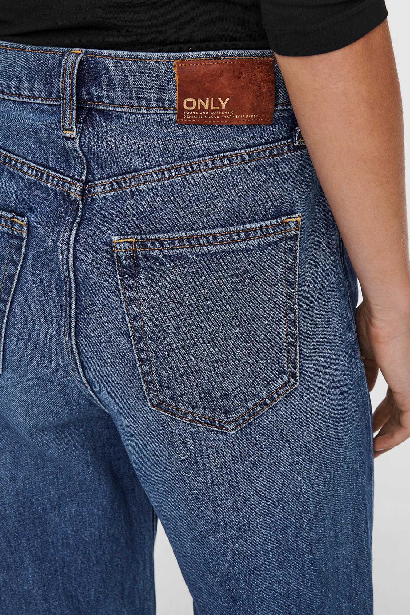 Calça jeans reta