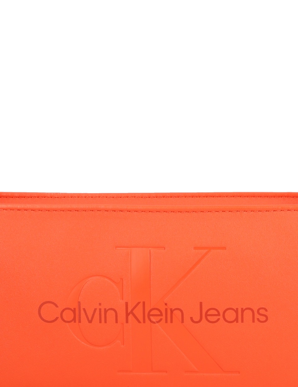 SCULPTED SHOULDER POUCH25 MONO