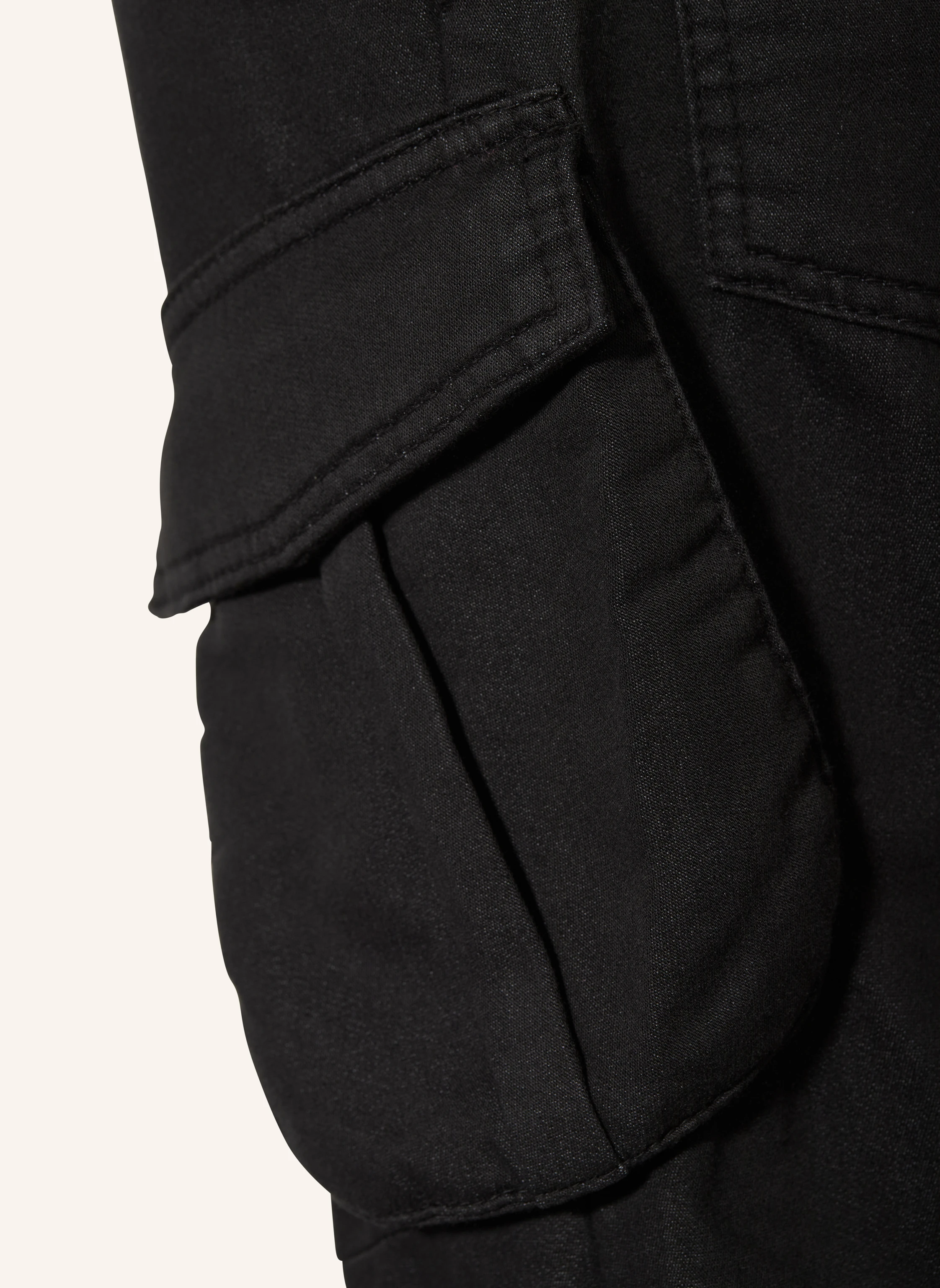 BLUE EFFECT Cargohose 2862 im Jogging-Stil Loose Fit
