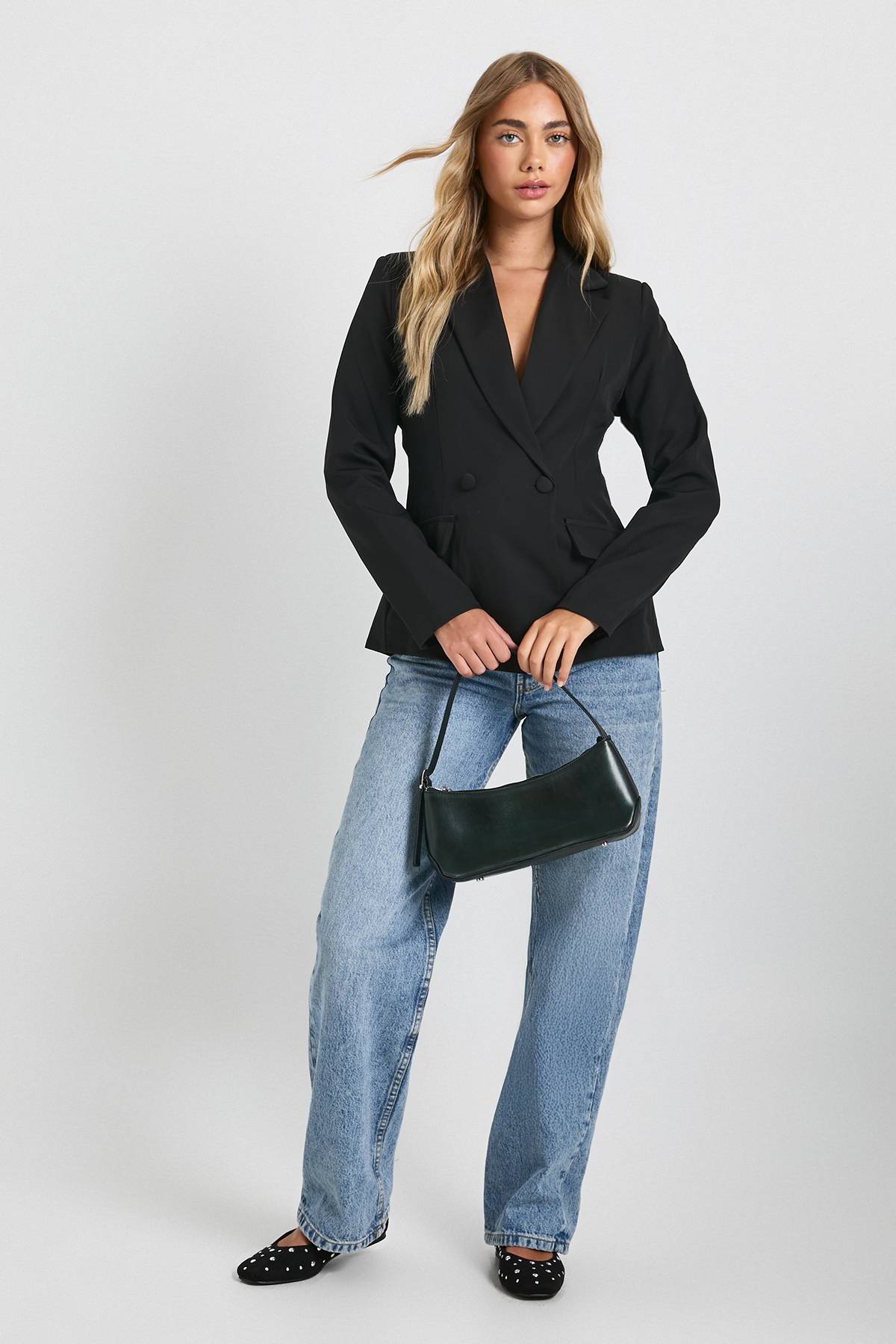 boohoo Blazer ajusté à décolleté plongeant