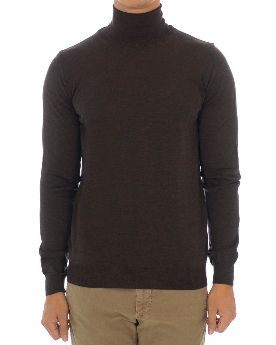 Oscar Jacobson Cole Extra Fine Merino Rollneck Brown