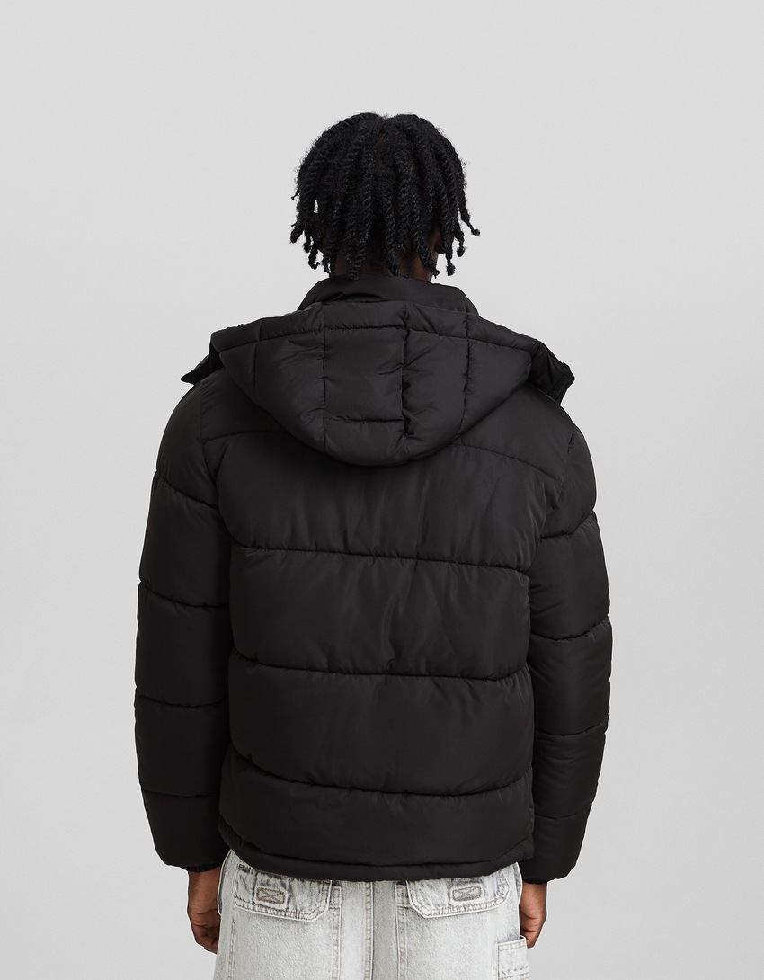 Jaqueta puffer com capuz