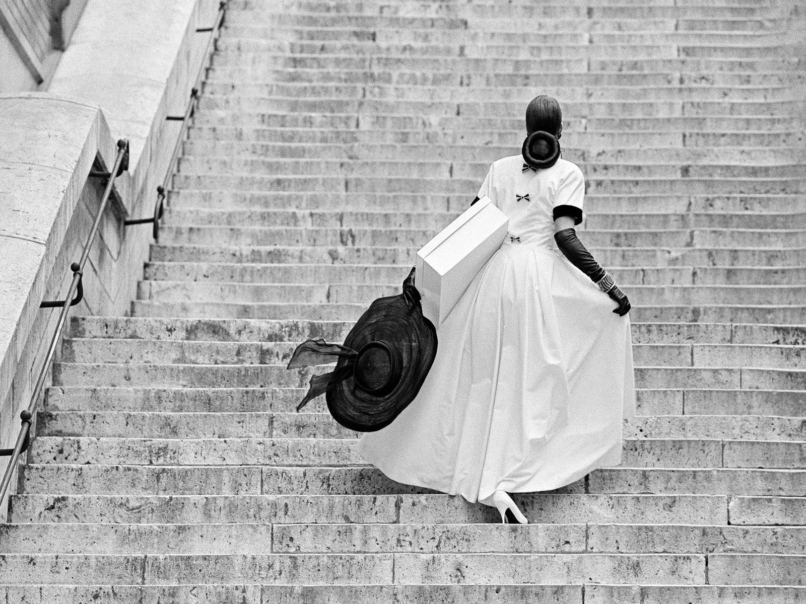 Chanel Paris by Bart Van Leeuwen - Darlings - Small Limited Edition. 30x40.