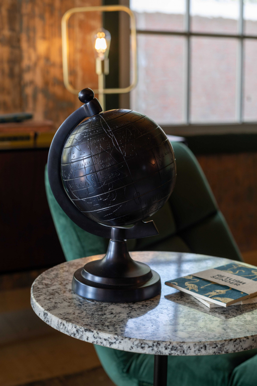 Dutchbone Gunnar bijzettafel groen